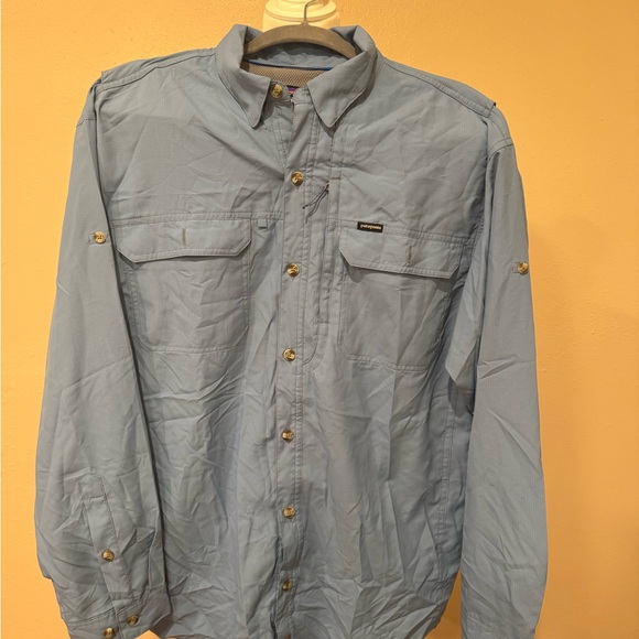 Patagonia long sleeve island hopper Button-Up Shirt - Picture 3 of 8